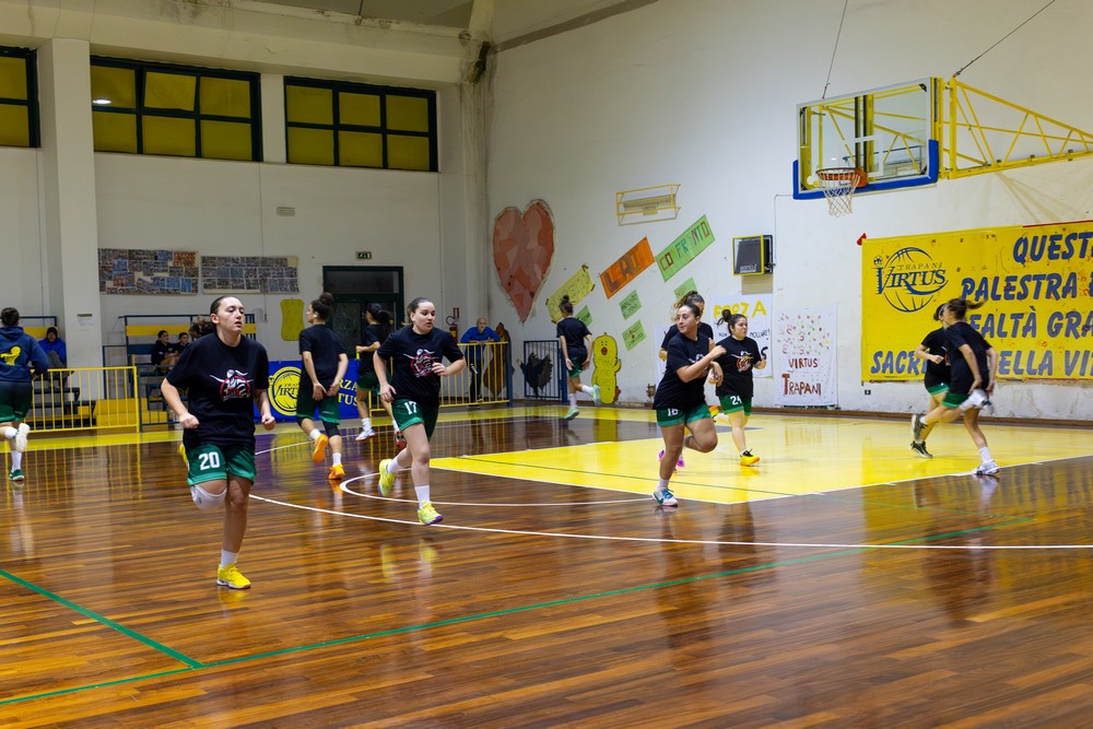 18-102 Basket Erice Foto-30-11-24